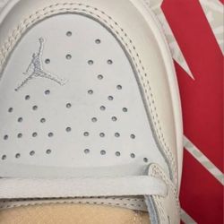 Air Jordan Retro 1 Sail University Red 