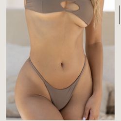 BRAND NEW W/TAGS ISIS BIKINI 2pc SET BY CELESTIAL SWIM