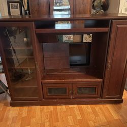 Large Entertainment And Display Media Console 