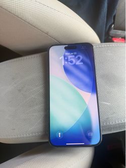 iPhone 15 plus 128 GB unlocked