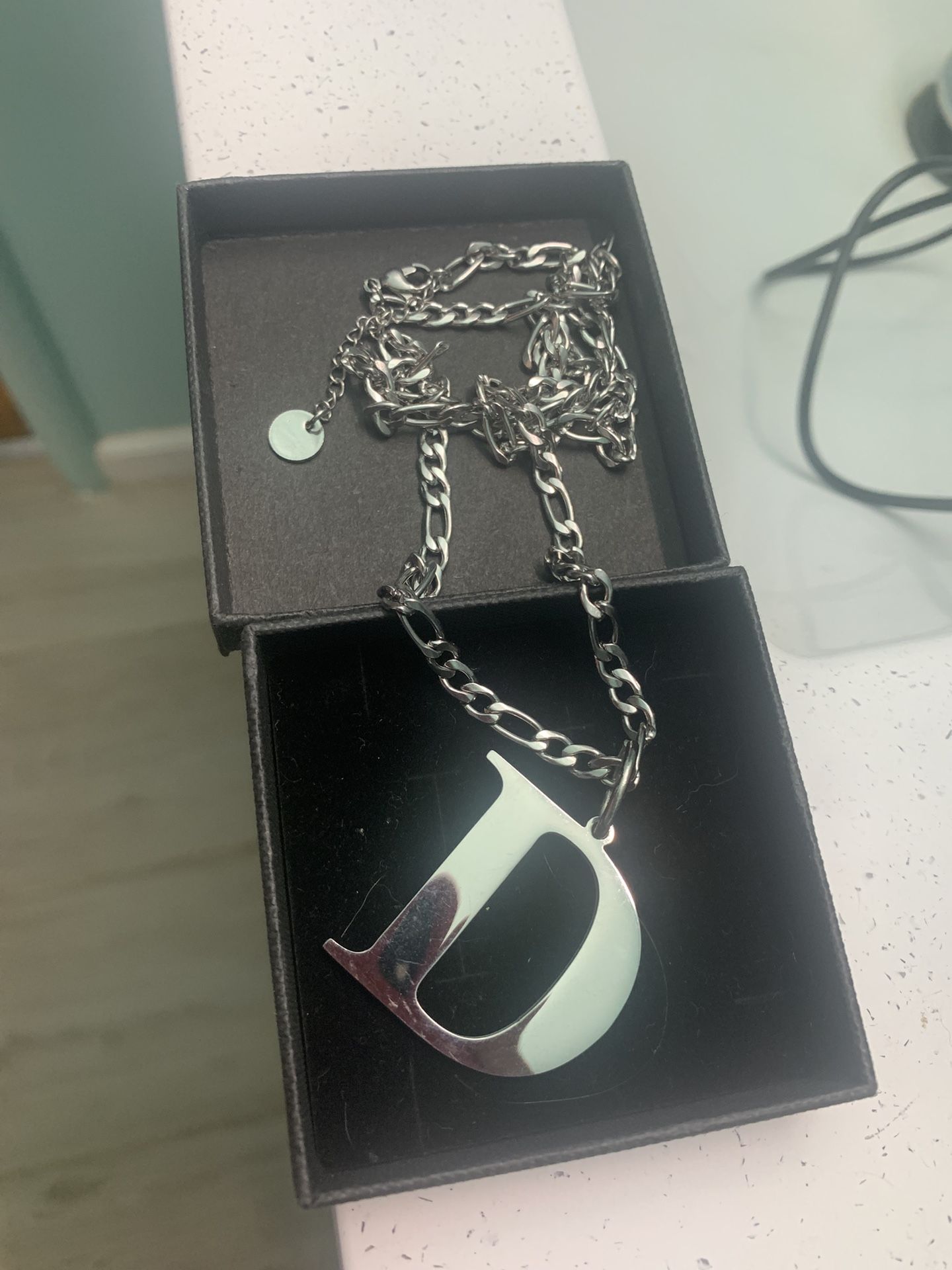 Silver Mens Chain And Pendant