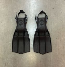 AQUA•LUNG Super ROCKET Fin U.S. Divers HEAVY Duty DIVING Fins (please read description)