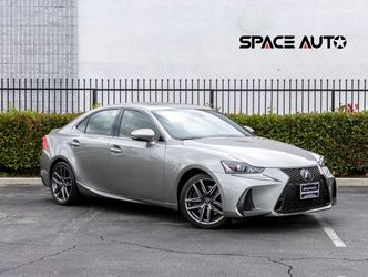 2020 Lexus IS