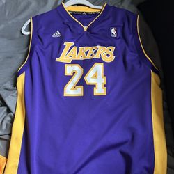 Men’s Small Kobe Jersey 