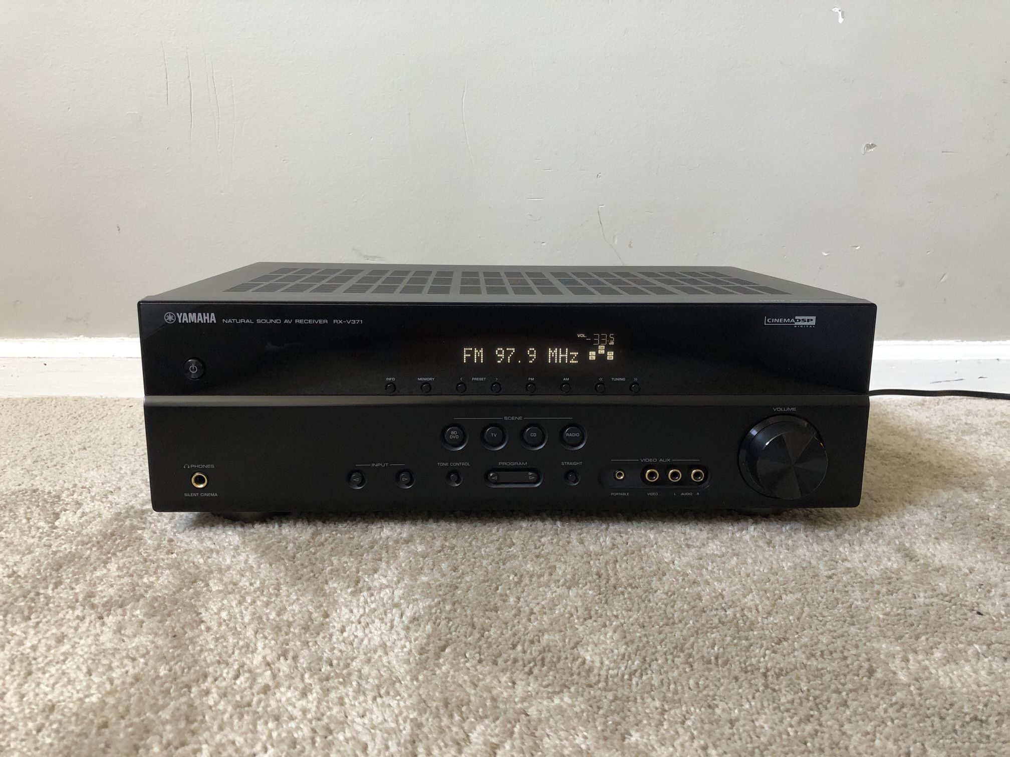 Yamaha RXV371 5.1 HDMI Home Theater Surround Receiver for Sale in