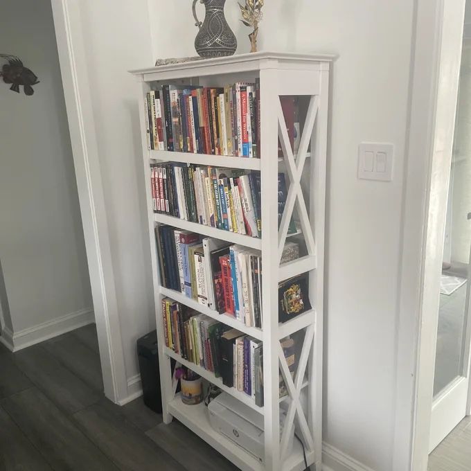 High-quality Bookshelf