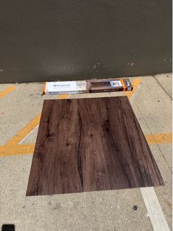 Lifeproof Lipian Hill Hickory 22mil (20.1 sq. ft/case)