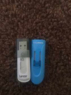 Lexar 8GB FLASH DRIVE & EasyStore 64GB Flash Drive