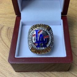 2024 World Series Ring Dodgers Ohtani Or Freeman Or Betts