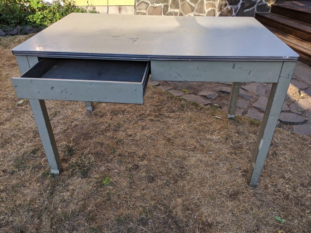 Steel work table 48 x 30 x 30