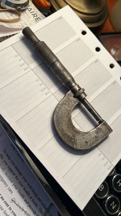 German Precision Micrometer- Goes to 1 Inch