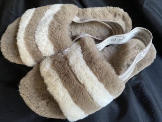 Koolaburra by UGG Fuzz'n Girls' Slide /Sandals