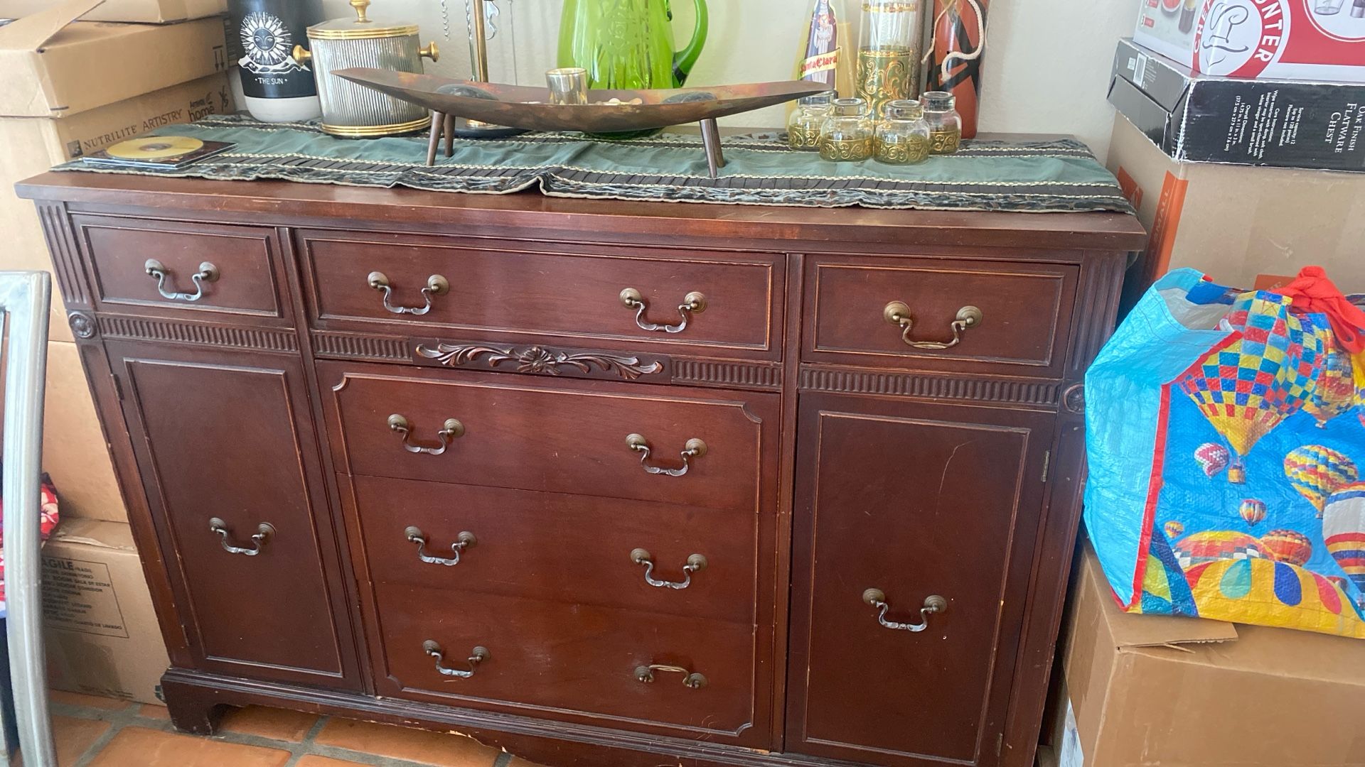 Credenza