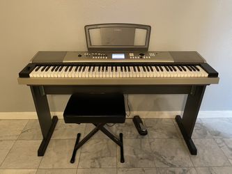 Yamaha Portable Grand YPG-535
