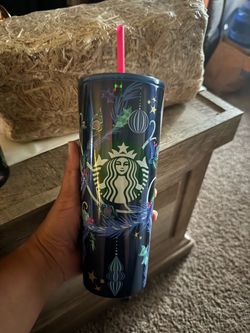 New holiday Starbucks tumbler