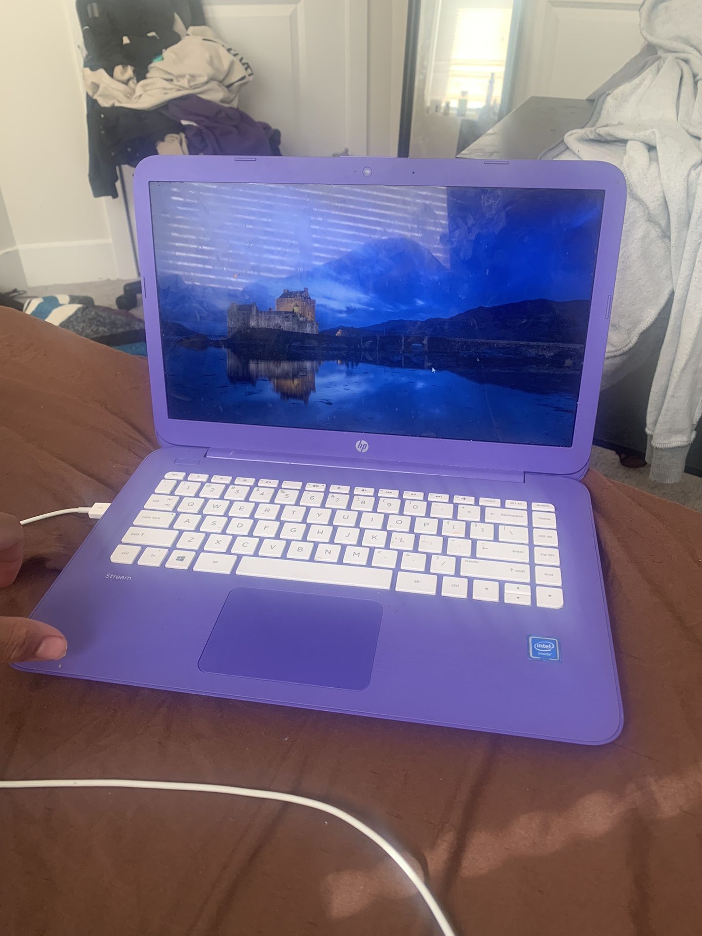 Laptop