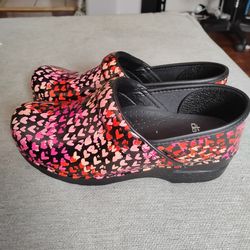 Dansko clog shoes size 39