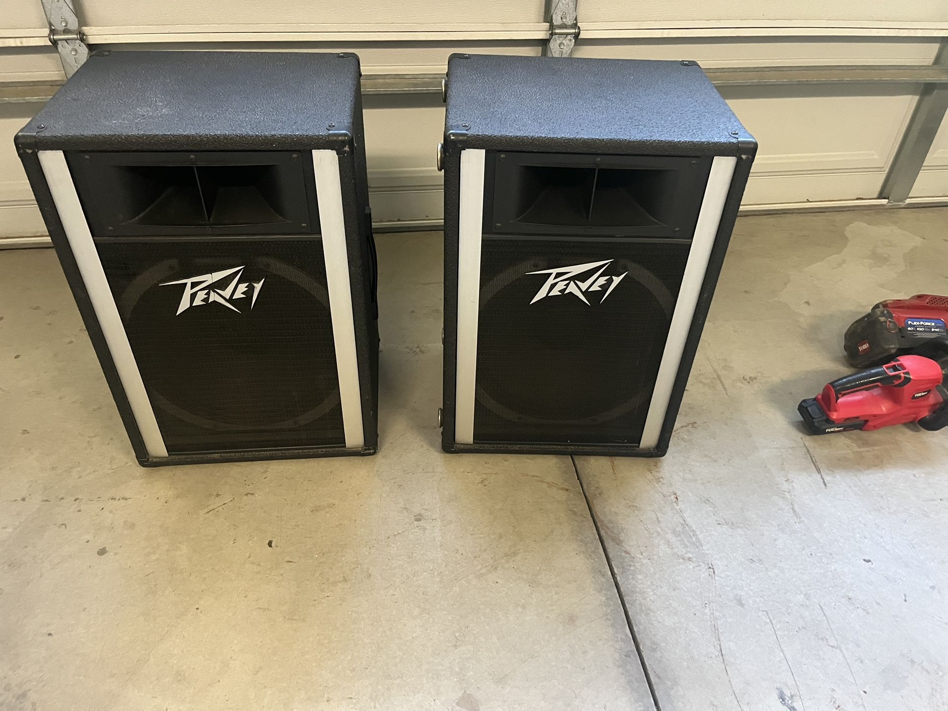 Speakers 