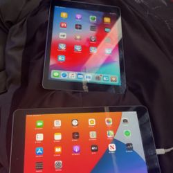 2 iPads 