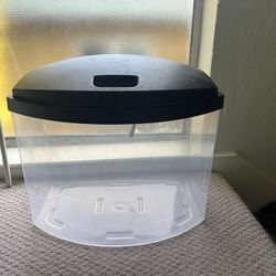 5 Gallon Fish Tank And Supplies 