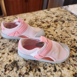 Adidas girl shoes size 8 toddler