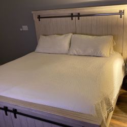 Moving!!King Bed,Lamps,Leather Chairs, DR chairs,Etagere,End Tables,Mirror,Night Stand,Rugs,Egg Chairs,&more