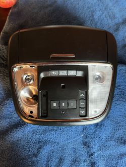 2014 2015 2016 2017 2018 2019 2020 2021 Jeep Grand Cherokee Front Overhead Console Dome Light 