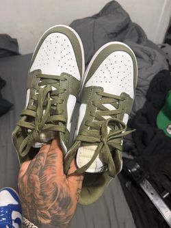 Nike Dunks olive green 10.5