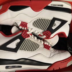 Jordan 4 retro IV Fire Red Size 11.5