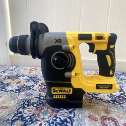 DeWalt 20V MAX XR Cordless Brushless 1" SDS Plus L Shape Rotary Hammer TOOL ONLY 