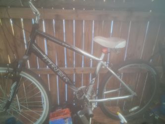 Trek mountain bike 26in