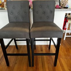 2 Bar Stool Chairs 
