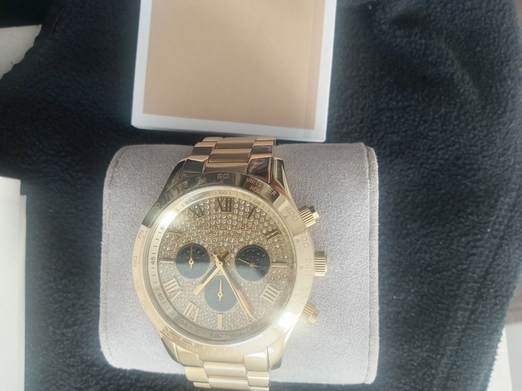 Michael Kors Unisex Gold With Diamond Face Watch
