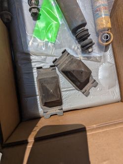 2021 Toyota Tacoma OEM TRD Off-Road Suspension – Bilstein Shocks, Springs & Leaf Packs
