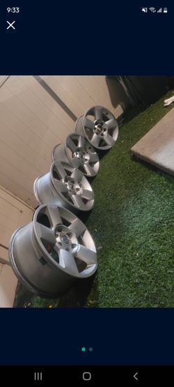 18 Inch Titan Rims