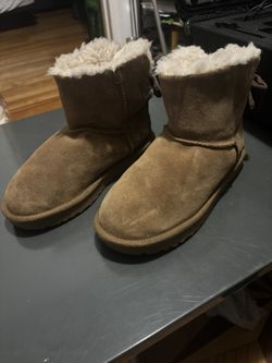 UGG Women's Mini Bailey Corduroy Bow (1117650) Size:5