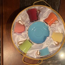 Coffee & Tea Cups