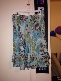 Charter club skirt size 10