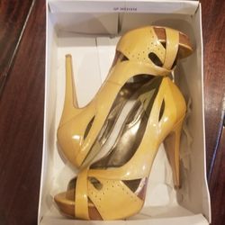 Bakers Size9 Hardly Used Light Brown