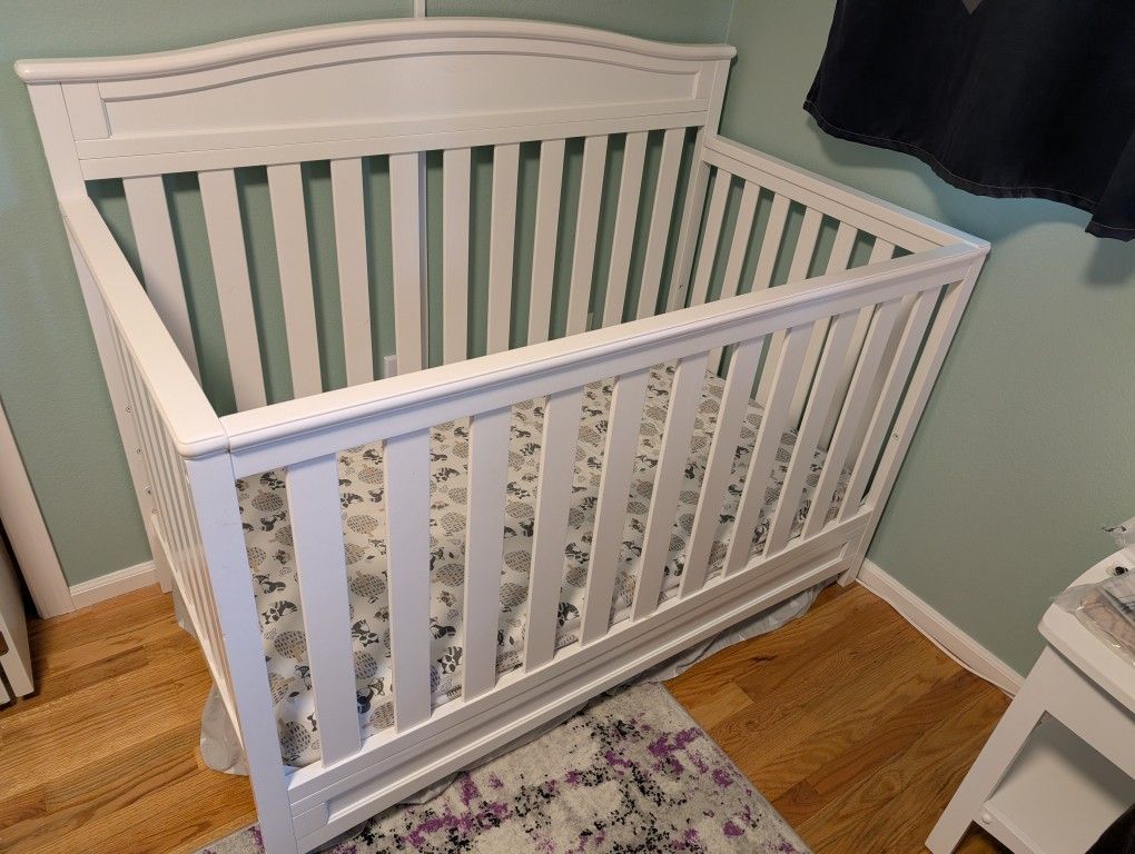 White Baby Crib