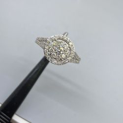 10k LAB CLUSTER RING 