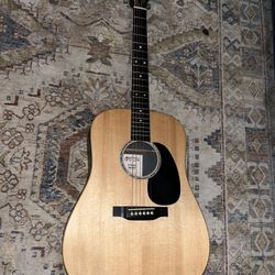 Martin Guitar - Acoustic/Electric