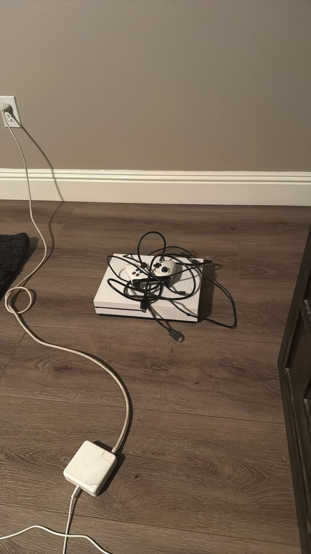 Xbox One And Controller