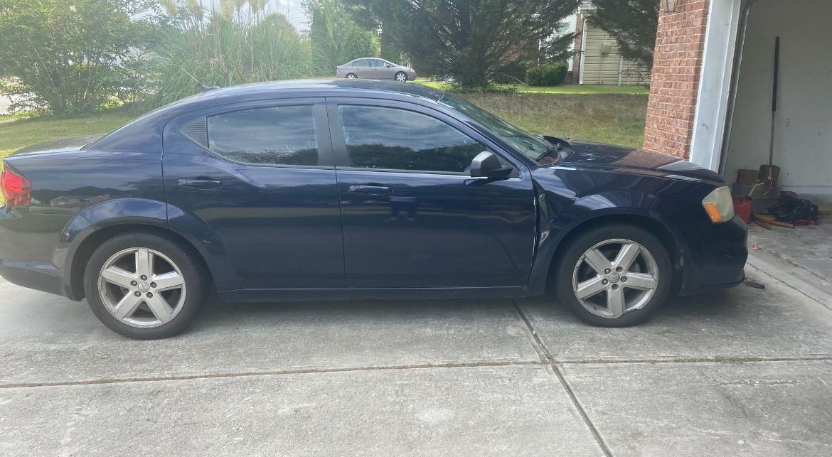 2013 Dodge Avenger
