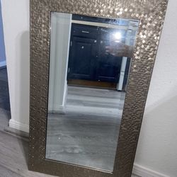 Silver Reflective Fish Scale Wall Mirror 