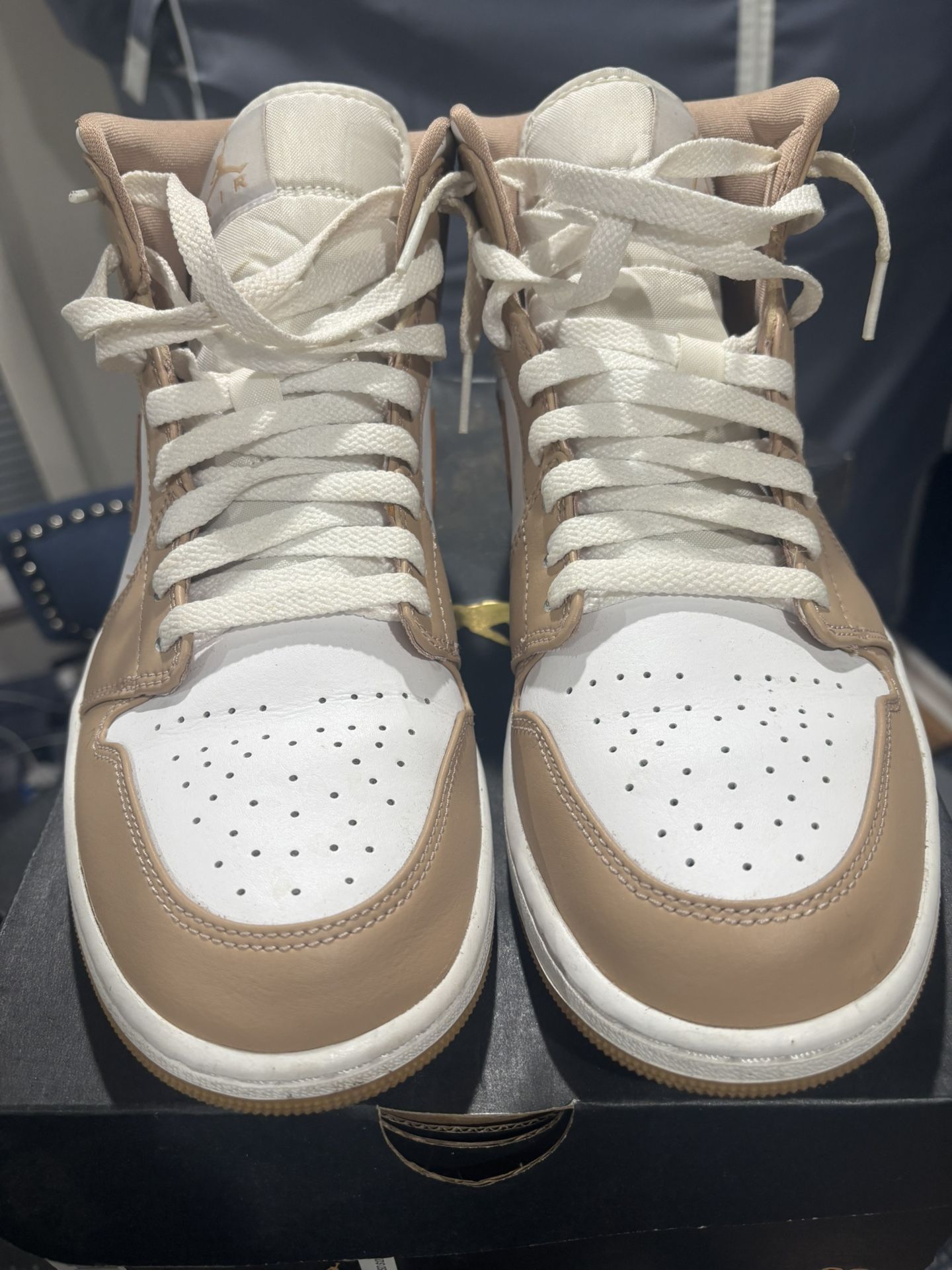 Men’s Jordan 1 Mid Size 10.5