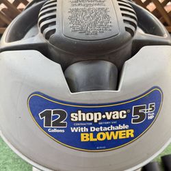 Shop-Vac 12 Gallon Wet/Dry Vacuum – With Detachable Blower (5.5 Peak HP)