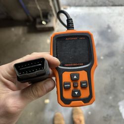 Autophix OM126 OBD2 Scanner – OBDII/EOBD+CAN Code Reader 