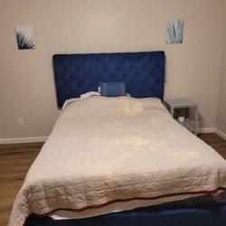 Queen Bed