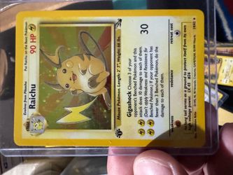 Raichu 1st edition Holo Pokémon Card Base Set 14/62 1999